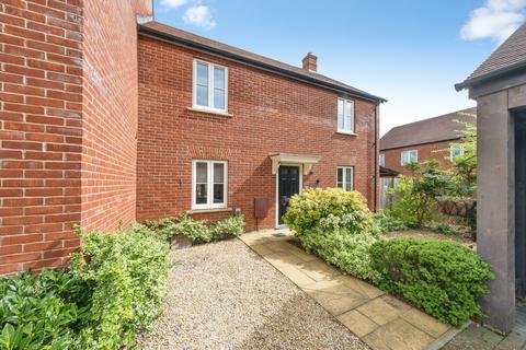 3 bed property, in Horley Drive, £350,000