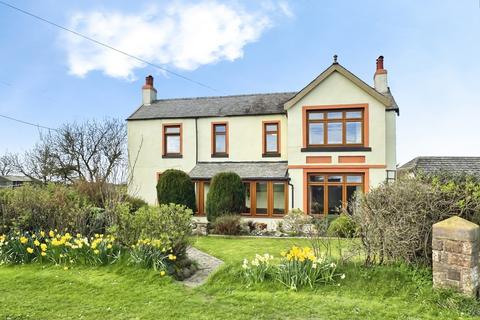 4 bed property, in Blitterlees, £395,000