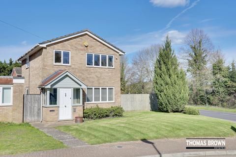 3 bed property, in Alma Road, £600,000