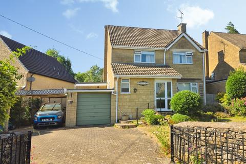 3 bed property, in Dr Middletons Road, £550,000