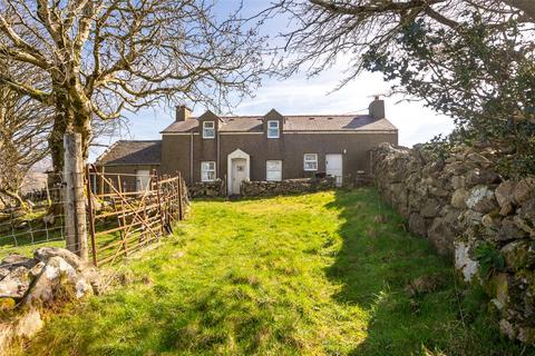 2 bed property, in Waunfawr, £295,000