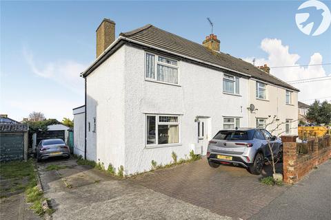 3 bed property, in Watling Street, £400,000
