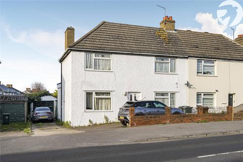 3 bed property, in Watling Street, £375,000