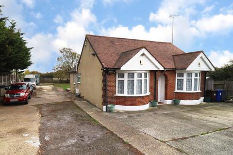 3 bed property, in Southend Road, £550,000