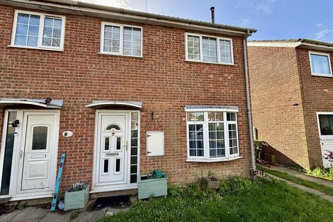 3 bed property, in Neville Road, £185,000