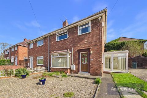 3 bed property, in Elgin Place, £140,000