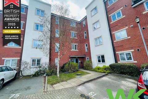 2 bed property, in Maynard Road, £130,000