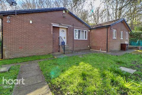 6 bed property, in Wilfred Terrace, £425,000