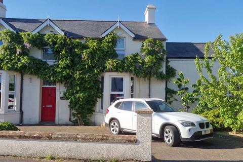 4 bed property, in Charlesville, £450,000