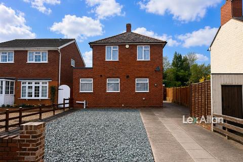 3 bed property, in Gladstone Road, £330,000