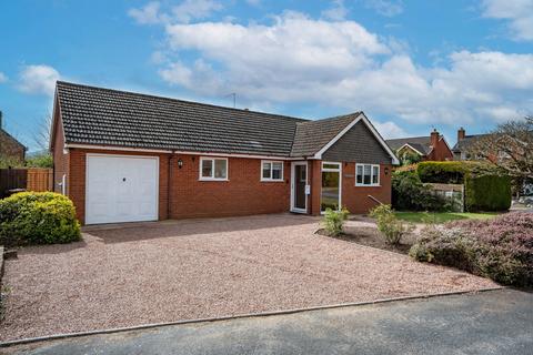 2 bed property, in Malvern View, £449,999