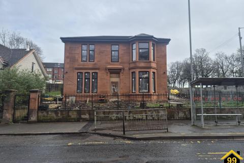 5 bed property, in Tollcross Road, £350,000
