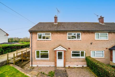 3 bed property, in The Moors, £190,000