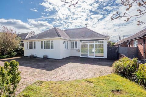 4 bed property, in Town Lane, £645,000