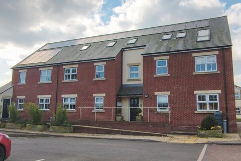 14 bed property, in South Gables, £400,000
