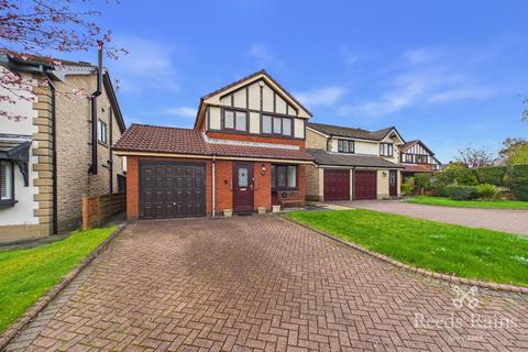 3 bed property, in Pentland Way, £275,000