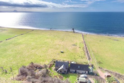 3 bed property, in Shore House, £280,000
