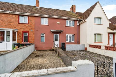 3 bed property, in Lydney Road, £260,000