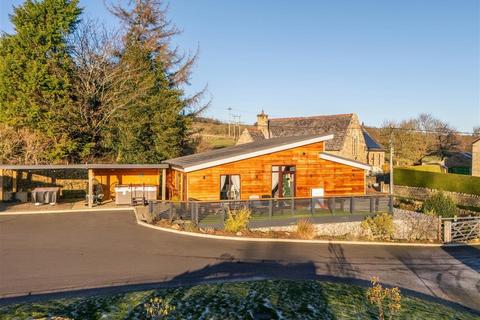 3 bed property, in Hexham NE47, £475,000