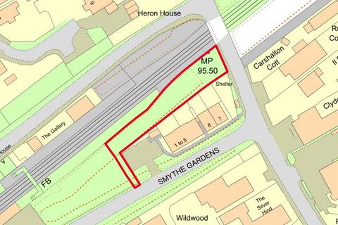 Studio, in Land Behind 1 Smythe Gardens, £10,000