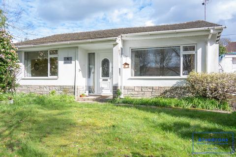 3 bed property, in Gorse Road, £350,000