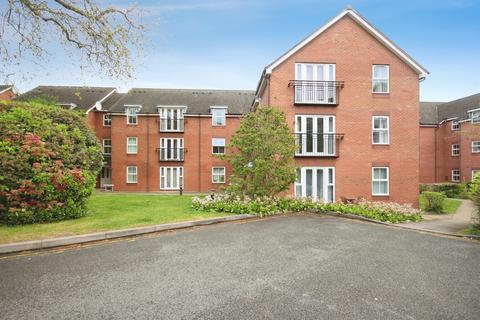 1 bed property, in Romani Close, £130,000