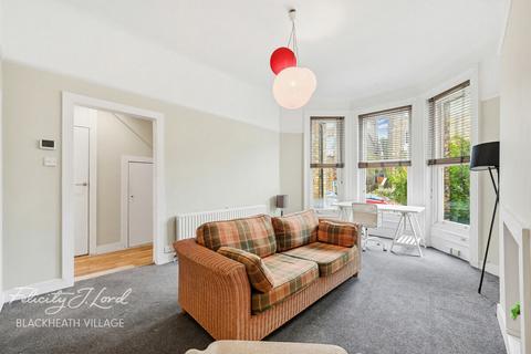1 bed property, in Bennett Park, £390,000