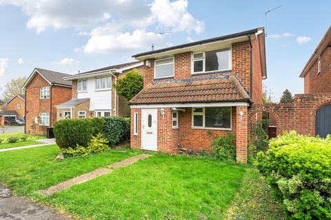 3 bed property, in Aintree Road, £390,000