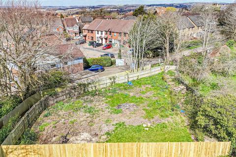 Land, in Albany Road, £135,000