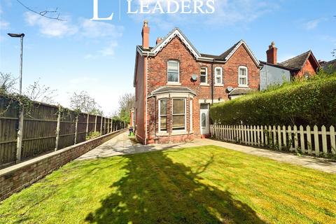 3 bed property, in Lyndale Avenue, £395,000