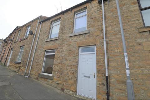 2 bed property, in Church Terrace, £84,995