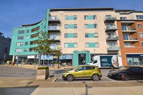 1 bed property, in Copper Street, £190,000