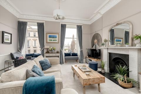3 bed property, in East Claremont Street, £530,000
