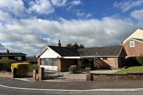 3 bed property, in Twinsburn Road, £269,500