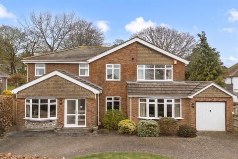 6 bed property, in Furze Close, £1,000,000