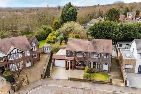 3 bed property, in West Avenue, £280,000