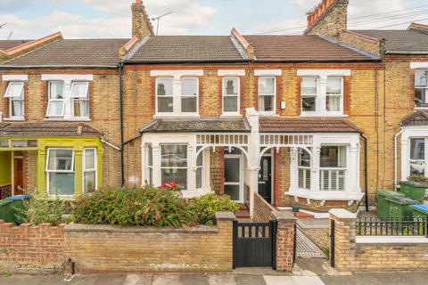3 bed property, in Priolo Road, £775,000