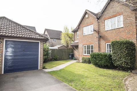 4 bed property, in Henry Burt Way, £495,000