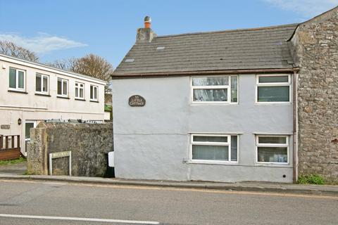 1 bed property, in Lemon Place, £125,000