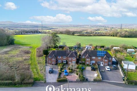 2 bed property, in Frankley Green, £355,000