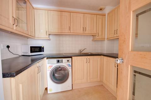 2 bed property, in ST DENYS! NO FORWARD CHAIN! LONG LEASE!, £160,000