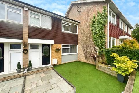 3 bed property, in Church Road, £330,000