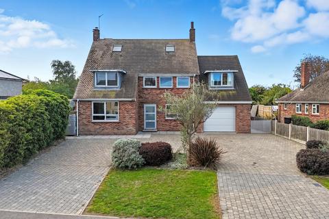 4 bed property, in Mell Road, £650,000