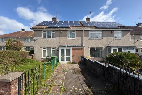 3 bed property, in Trebanog Crescent, £180,000