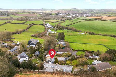 3 bed property, in Treskilling, £395,000
