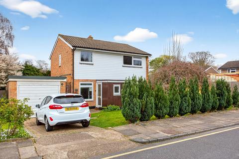 3 bed property, in Hurstfield, £640,000