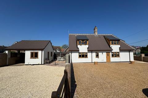 2 bed property, in The Street, £375,000