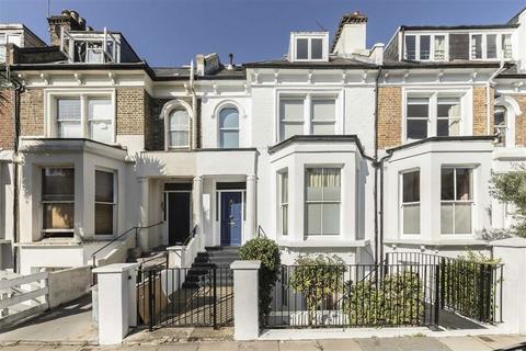 1 bed property, in Brackenbury Road, £449,950