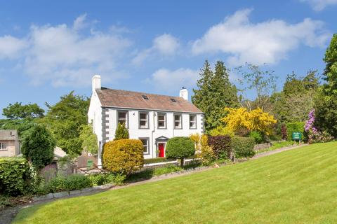 8 bed property, in Powe House, £1,000,000