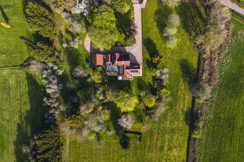 4 bed property, in Rams Hill Lane, £2,000,000
